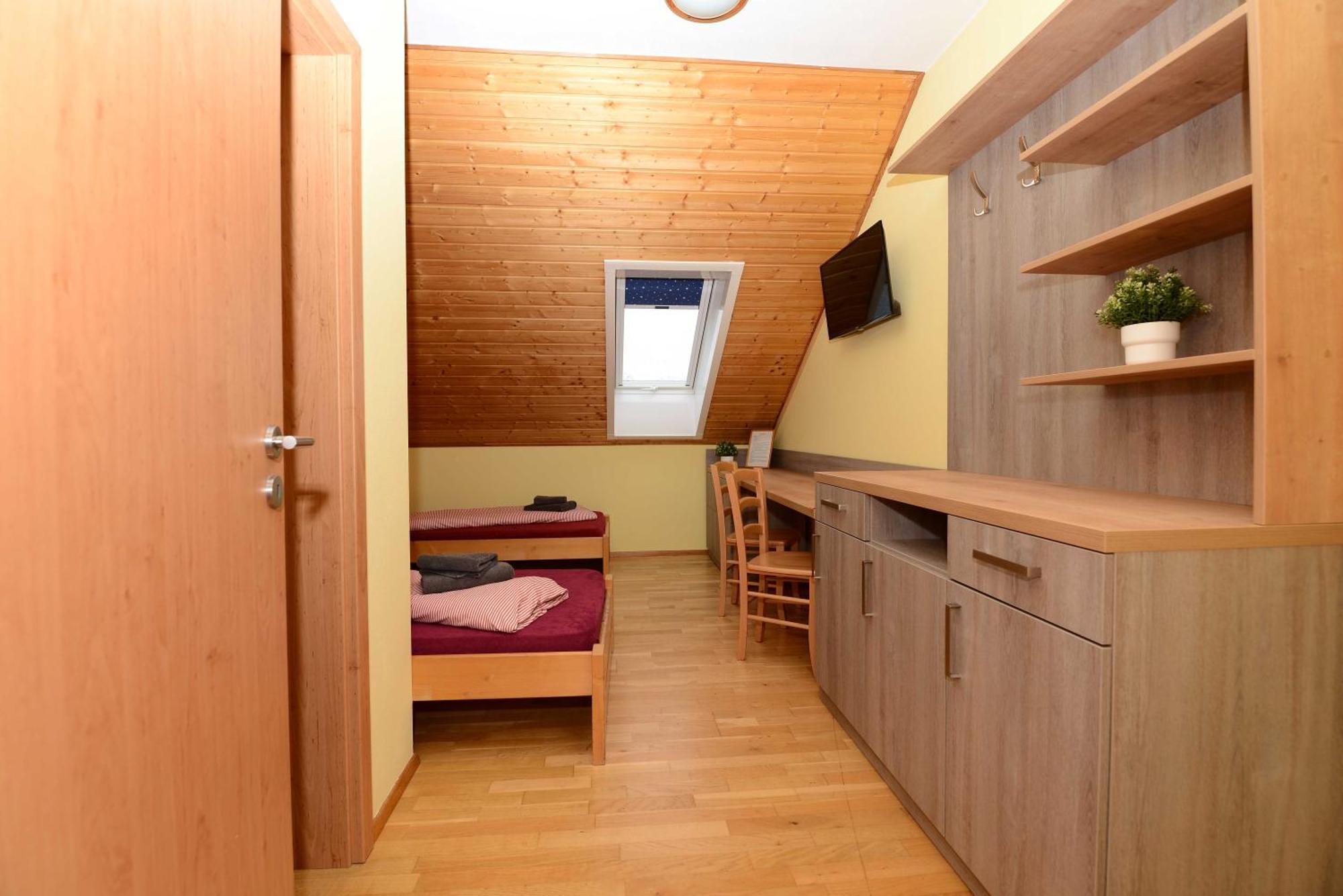 Podvesky Mlyn Hotel Tlumacov Ngoại thất bức ảnh